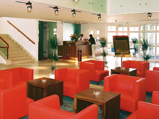 Seehotel Bock-Brunn Brunn am Gebirge Interior foto